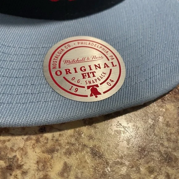 NBA Houston Rockets hat - Picture 3 of 7